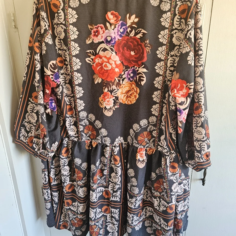 Pretty floral dress Size 2X - Picture 11 of 14
